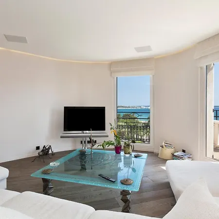 3br Pool Penthouse By Pedini アパート